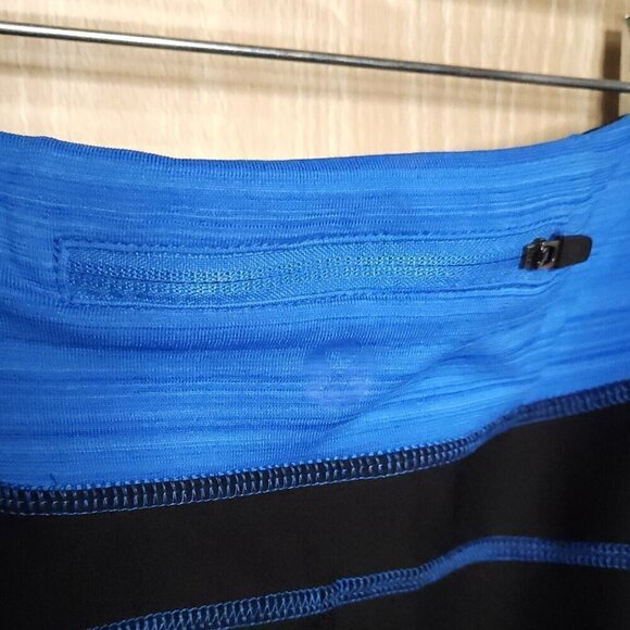 Xersion Blue Black Capri Leggings Large - Picture 6 of 9